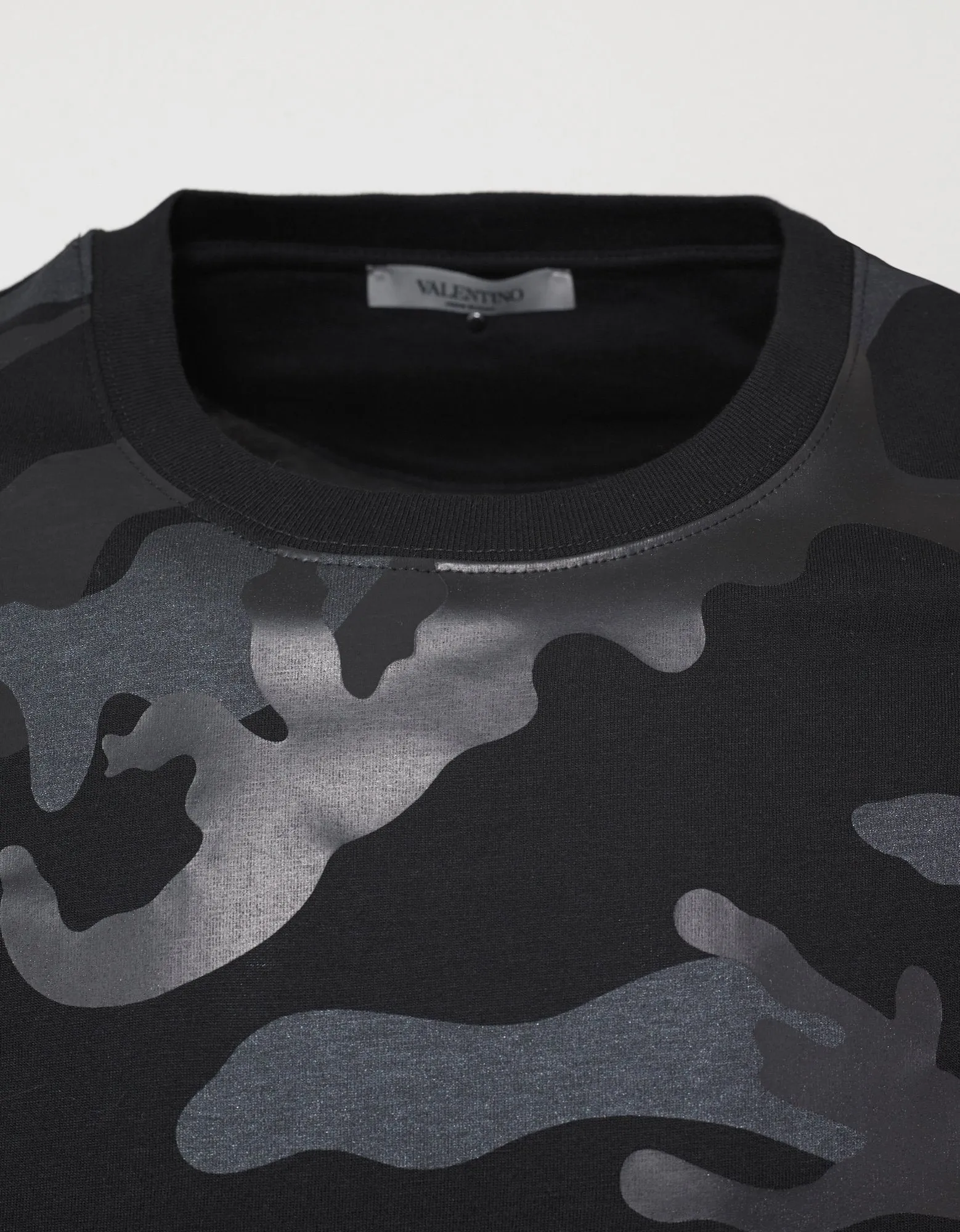 Black Camouflage Print T-Shirt