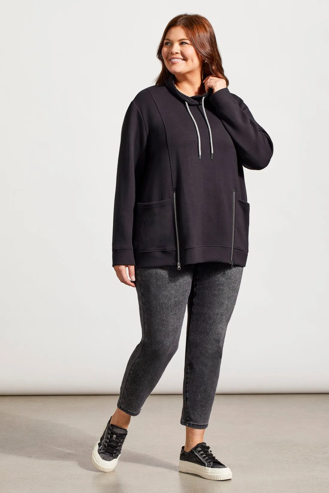 FUNNEL NECK TOP WITH POCKETS-Black