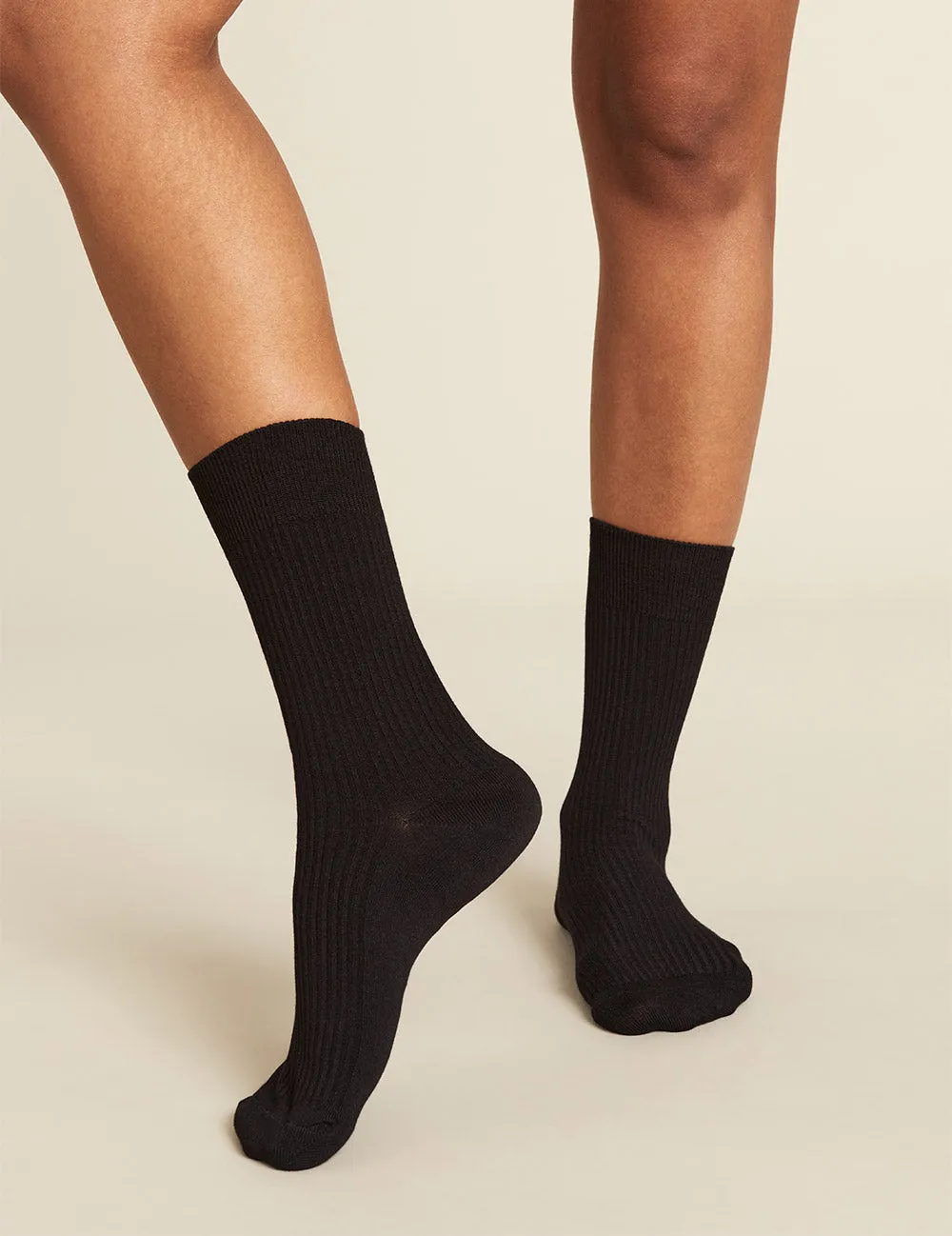 Women's Ribbed Crew Socks - Black